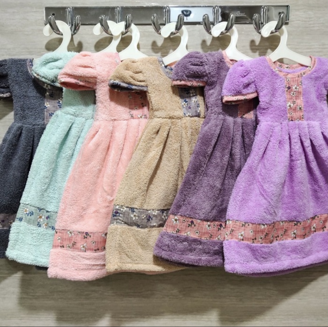 Serbet gantung baju